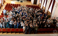 img-c28f59506cf1c9d3e5ab80cbd20b554f-v